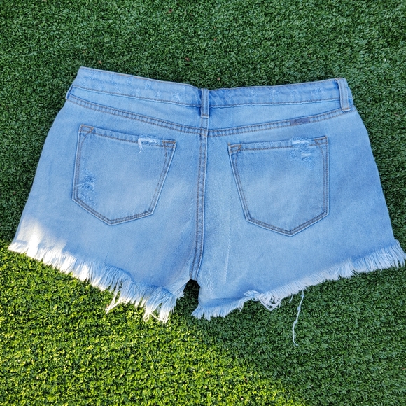 KanCan Estilo button fly shorts - Picture 7 of 7